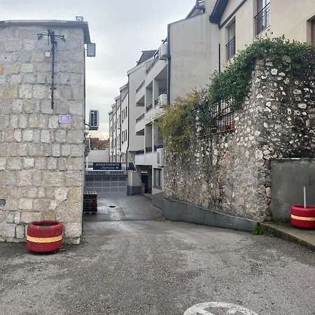 Heart Of Old Town